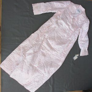 Vintage 1980s NWT Christian Dior Lingerie Pink Quilted Taffeta Robe